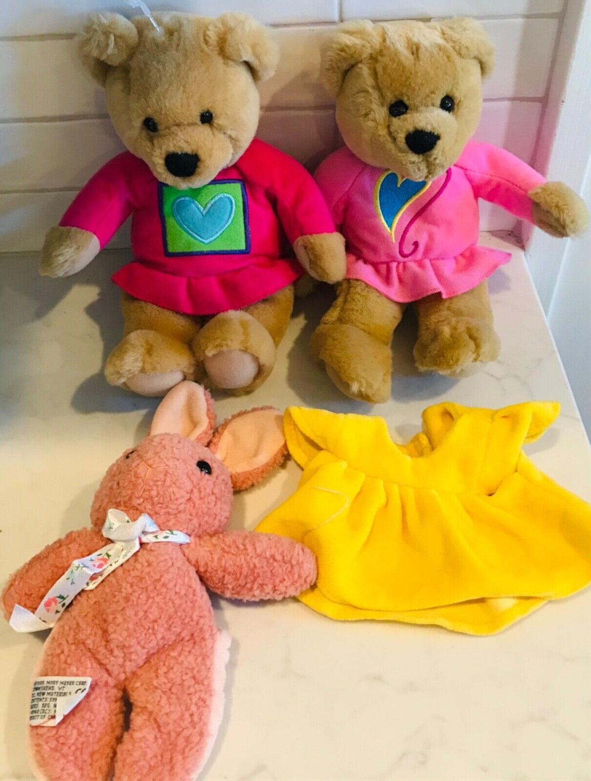VINTAGE LOT: Two USED Hallmark Love Kiss Kiss Bears +1 Shirt & Mary Meyer Pink Bunny