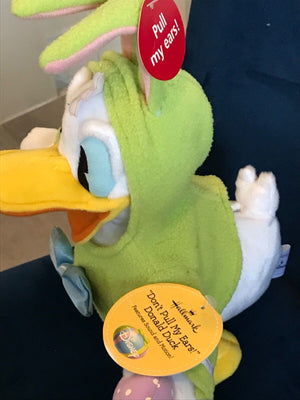 USED Donald Duck -Don't Pull My Ears’ Disney Hallmark -SOUNDS NO DANCE w Tags(Defect) USED