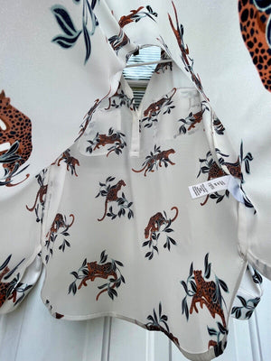 Ann Taylor White w Leopard Animal Flowy L/S Two Pocket Blouse SzM USED