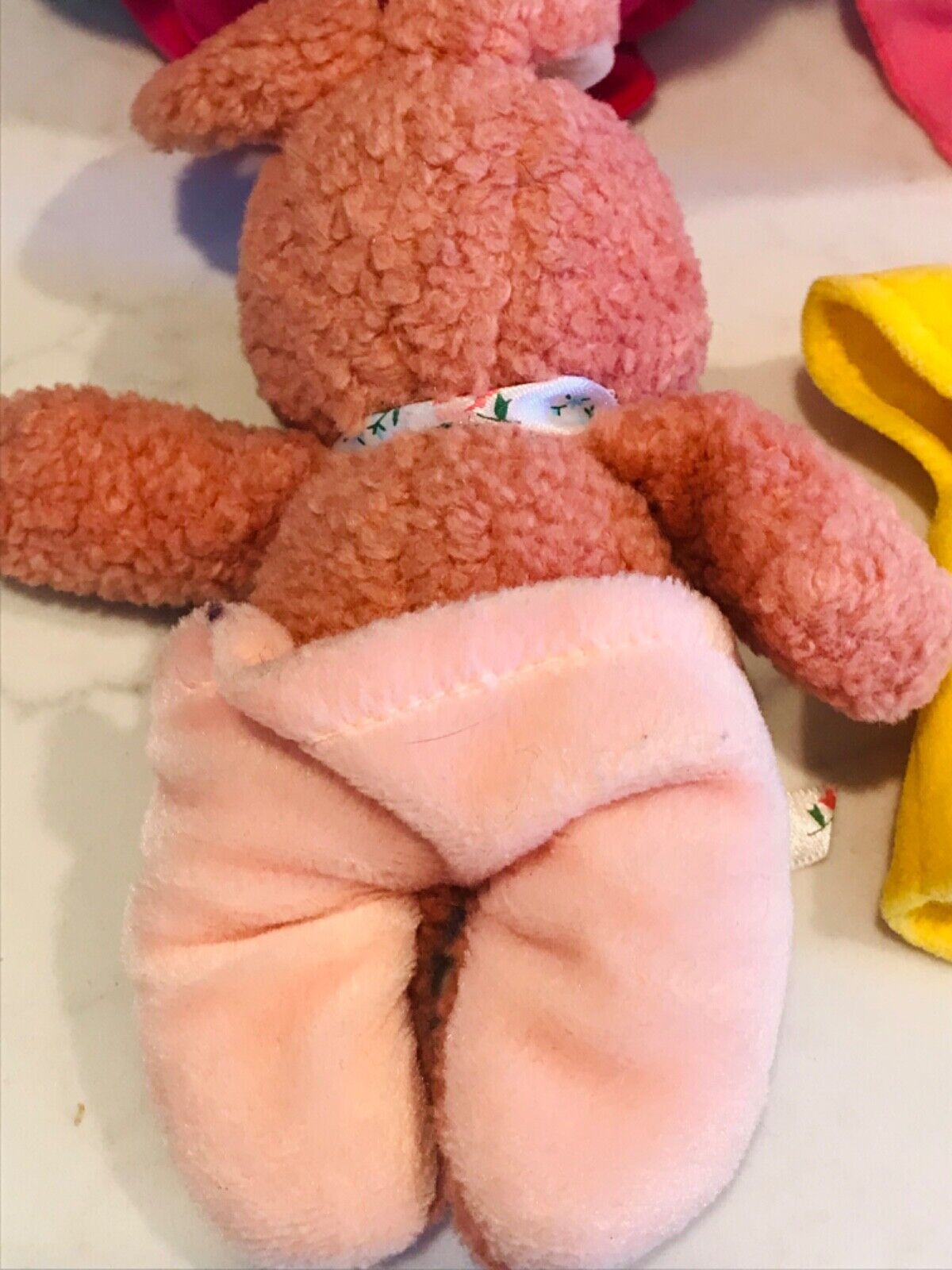 VINTAGE LOT: Two USED Hallmark Love Kiss Kiss Bears +1 Shirt & Mary Meyer Pink Bunny