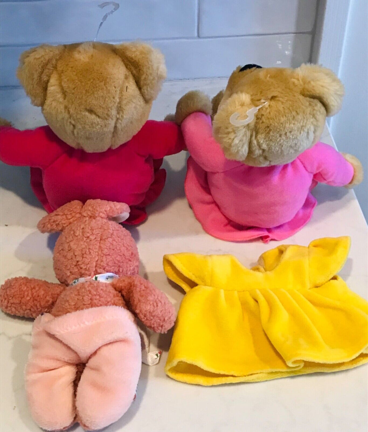 VINTAGE LOT: Two USED Hallmark Love Kiss Kiss Bears +1 Shirt & Mary Meyer Pink Bunny