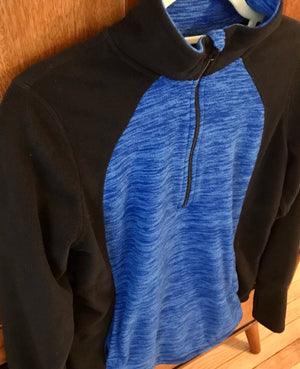 St. John's Women’s Activewear Blue & Black Long Sleeve 1/4  Zip Up Sz Small USED