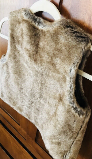 OLD NAVY Brown Faux Fur Toddler Vest W Button Closure - Sz2T - USED