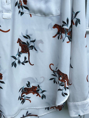 Ann Taylor White w Leopard Animal Flowy L/S Two Pocket Blouse SzM USED