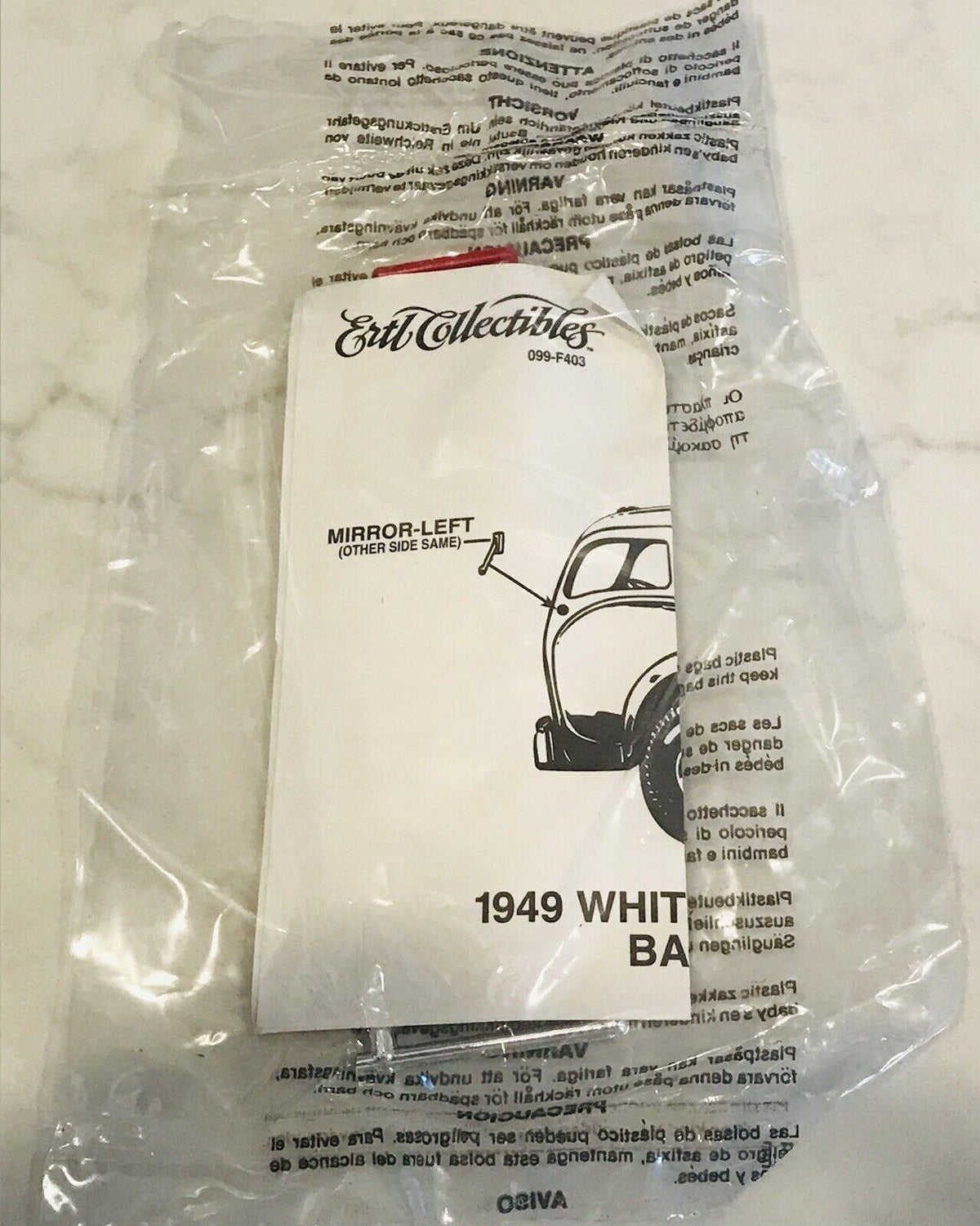 VINTAGE ERTL 1949 TEXACO WHITE TILT CAB FUEL TANKER TRUCK W Papers USED