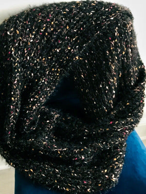 Infinity Soft N Fluffy Knitted Women's Black Speckled Glitter CIrcle Wrap