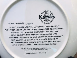 USED KNOWLES USED COLLECTOR'S PLATE "ANNIE AND SANDY" Plate Number: 114530 W Plate Spring