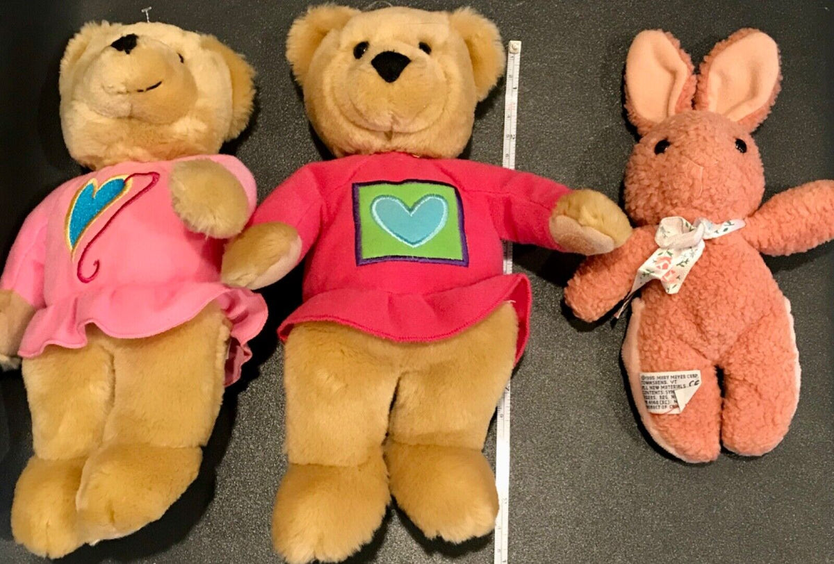 VINTAGE LOT: Two USED Hallmark Love Kiss Kiss Bears +1 Shirt & Mary Meyer Pink Bunny